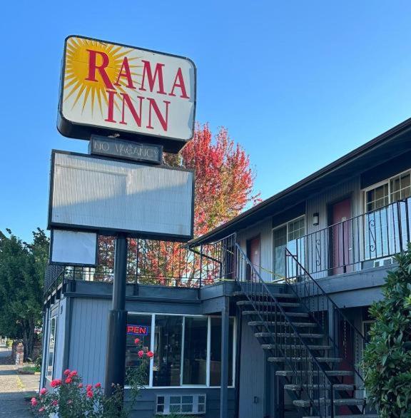 Rama Inn Washougal Extérieur photo