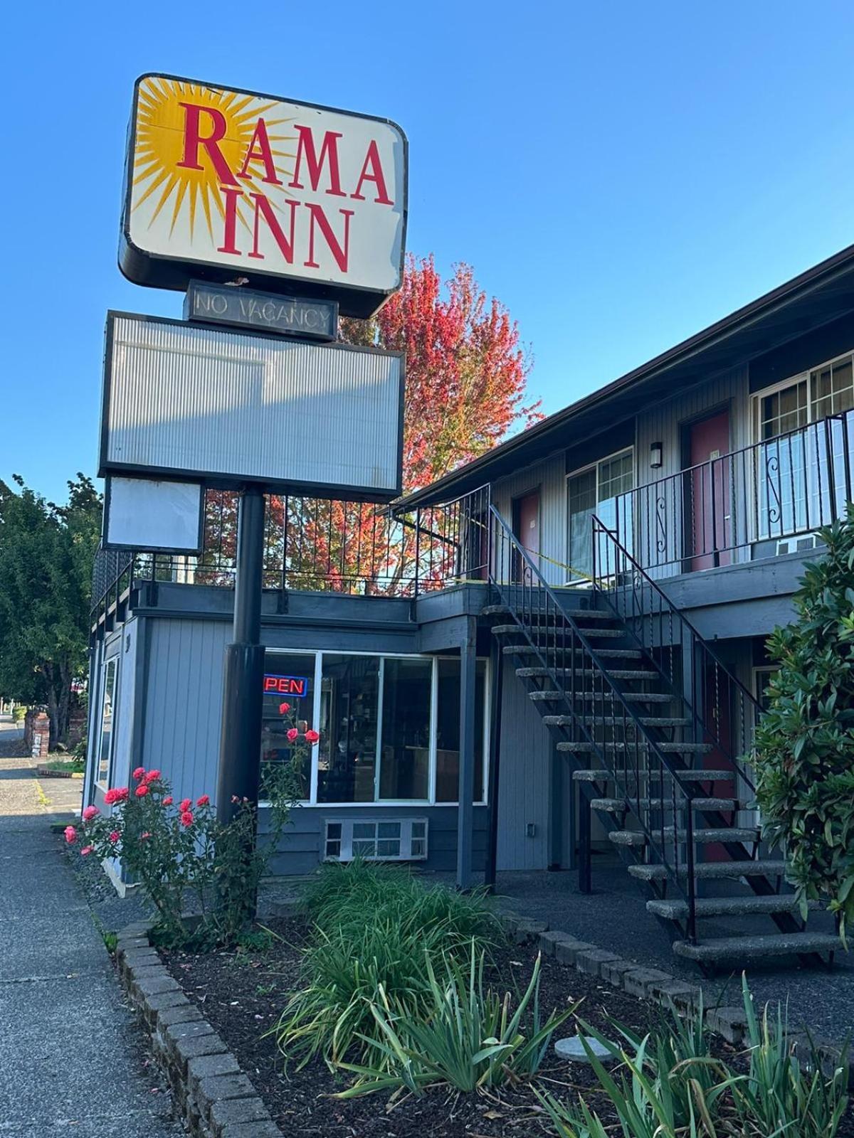 Rama Inn Washougal Extérieur photo